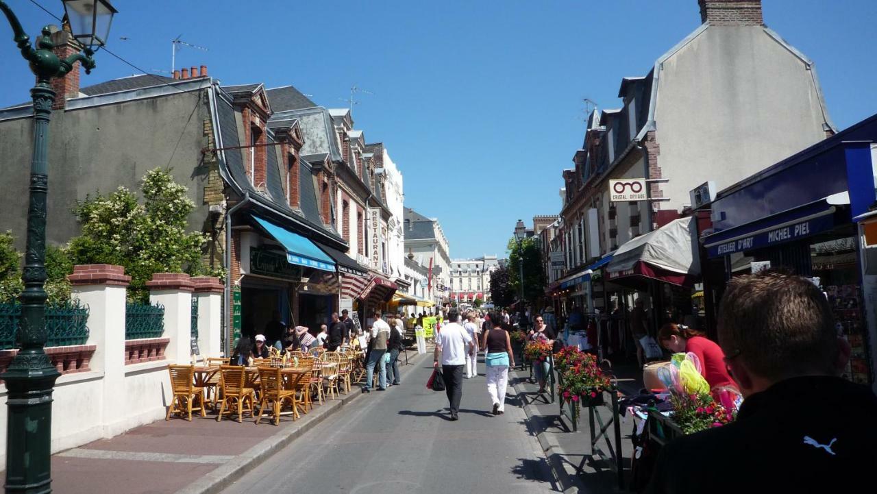 Cabourg - Hyper Centre, Plage Eksteriør bilde